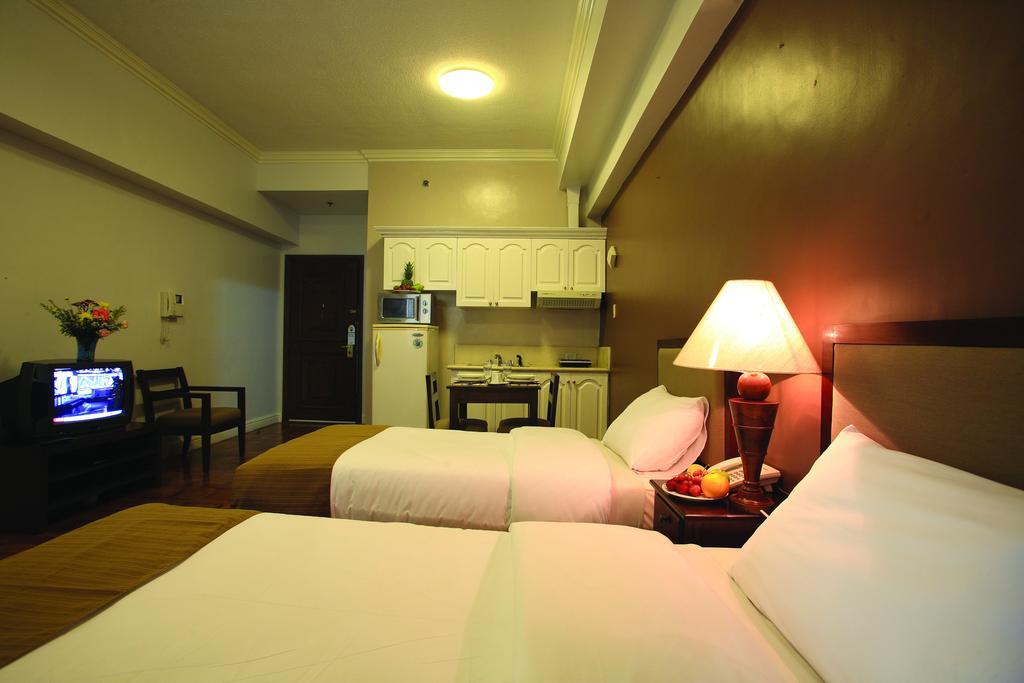 Bsa Suites Makati City Exterior photo