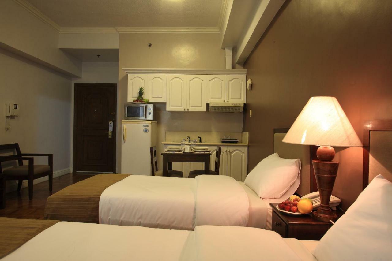 Bsa Suites Makati City Exterior photo