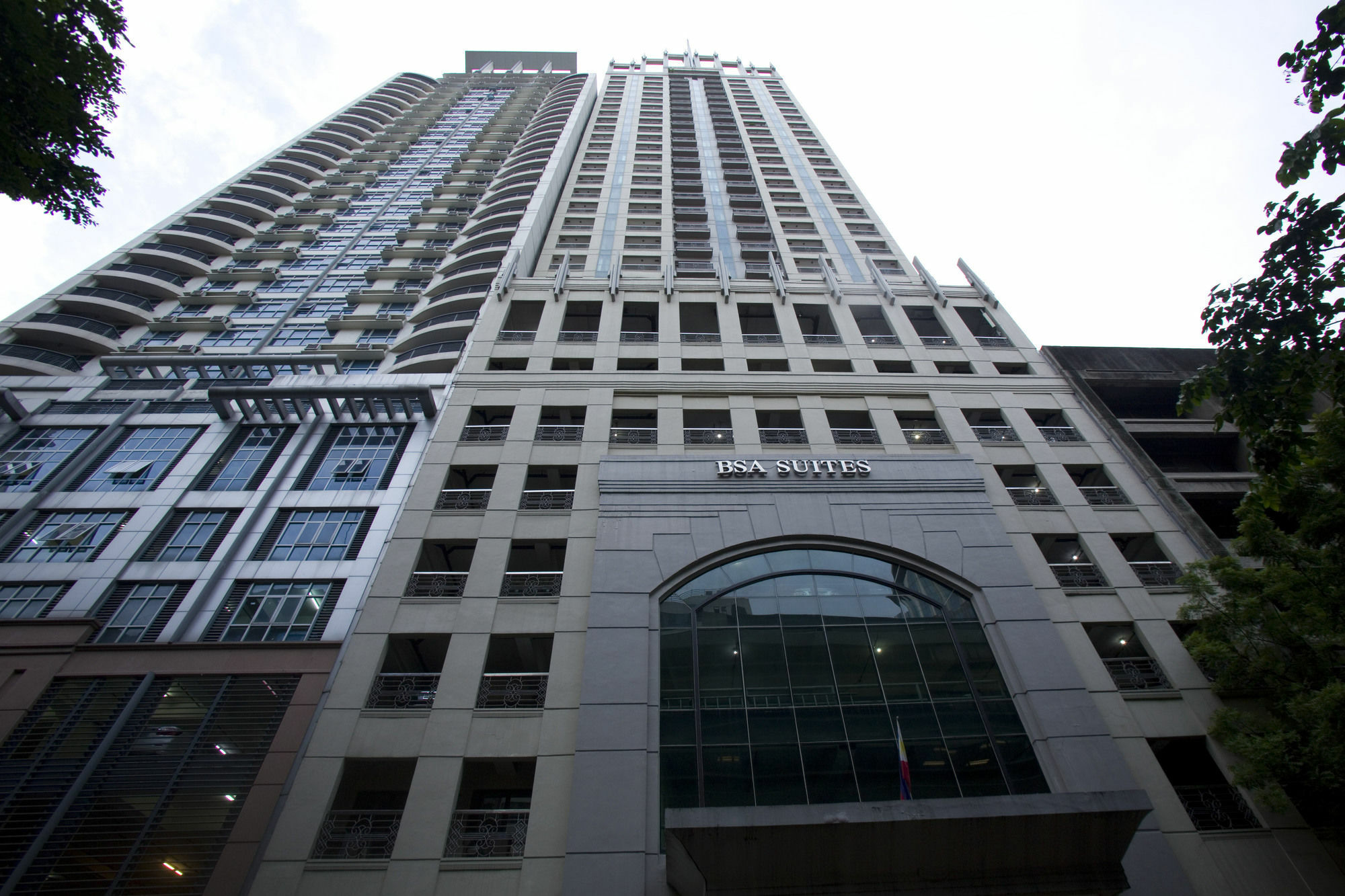 Bsa Suites Makati City Exterior photo